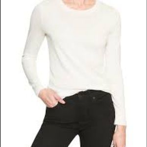 Banana Republic Fillipuci Italian Yarn Crewneck Cream Sweater Medium